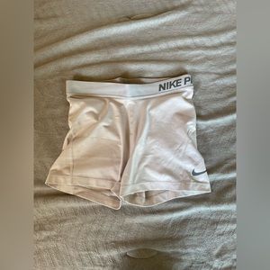 white nike pro spandex